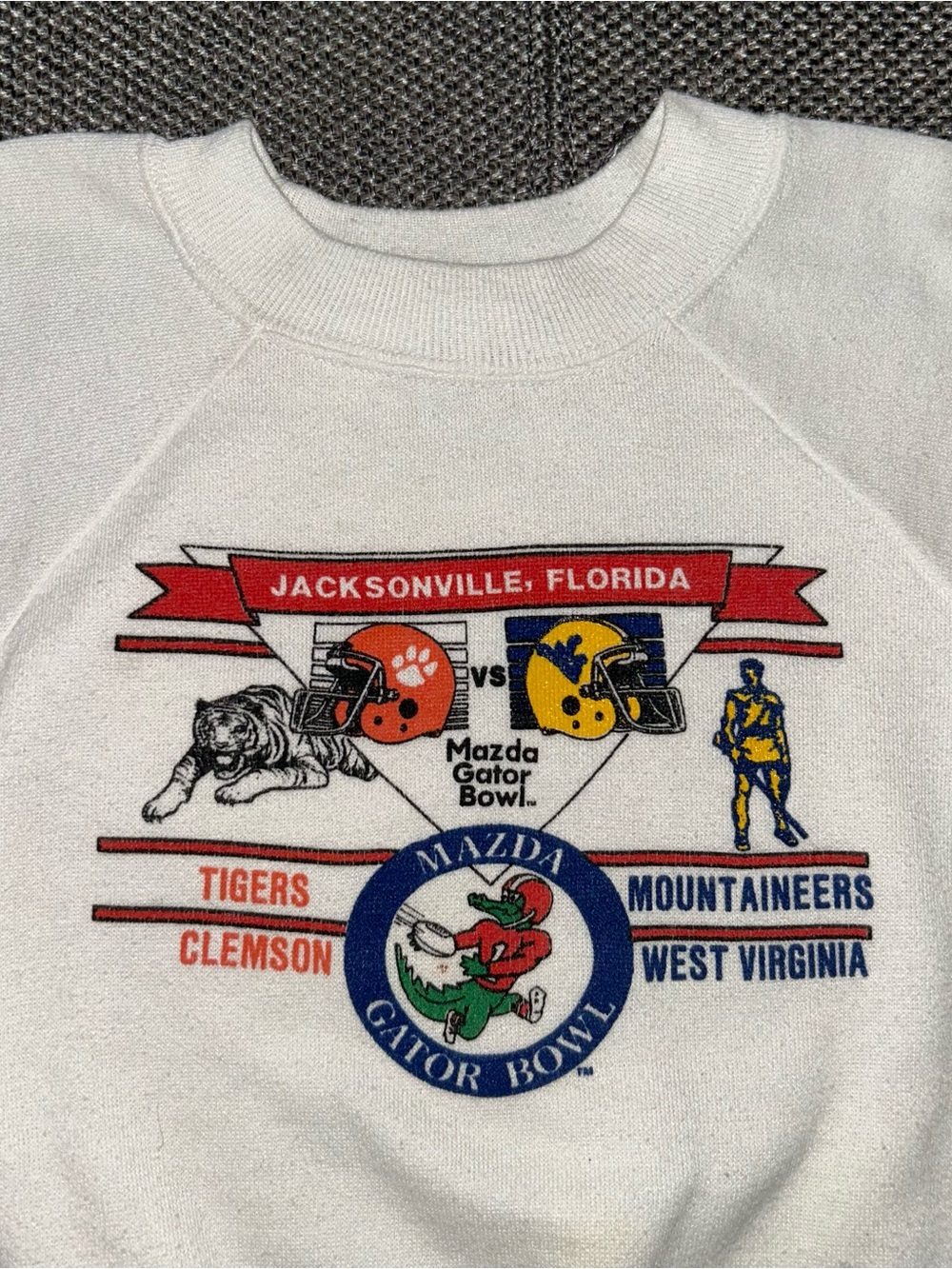 Rare 1989 Mazda Gator Bowl Vintage White Crewneck Sweater - Kids